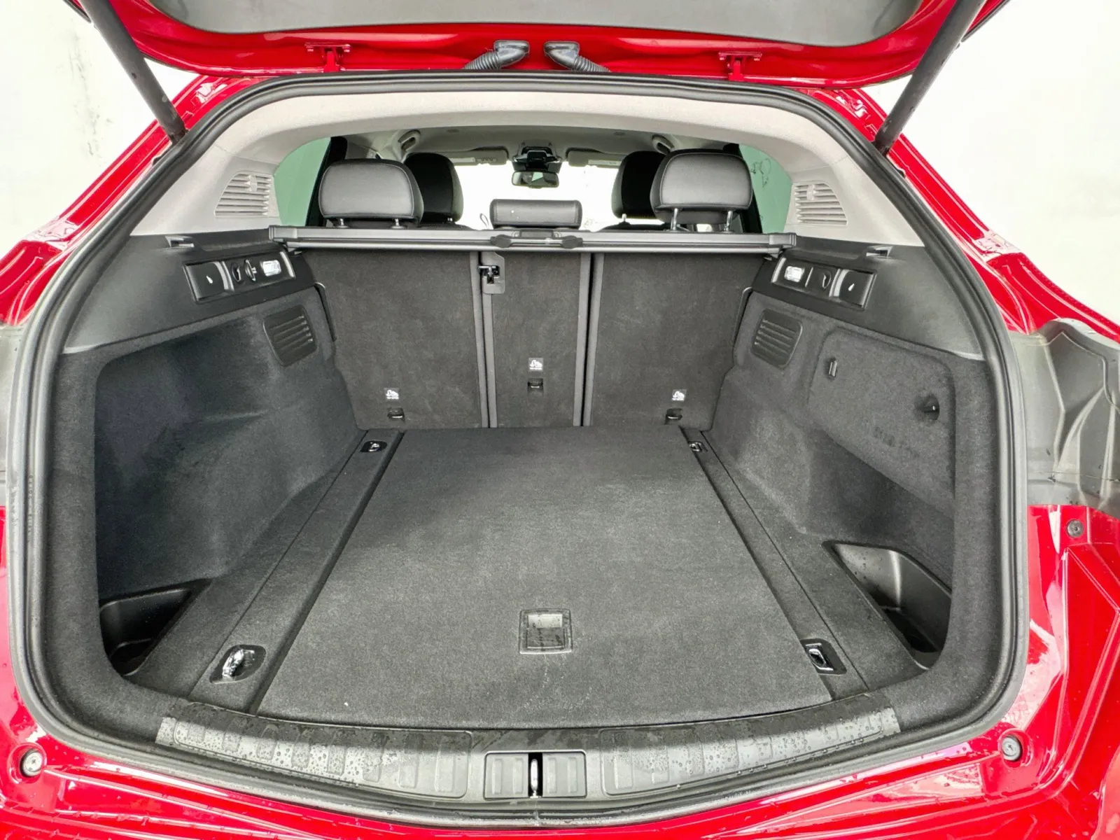 Alfa Romeo Stelvio photo 17