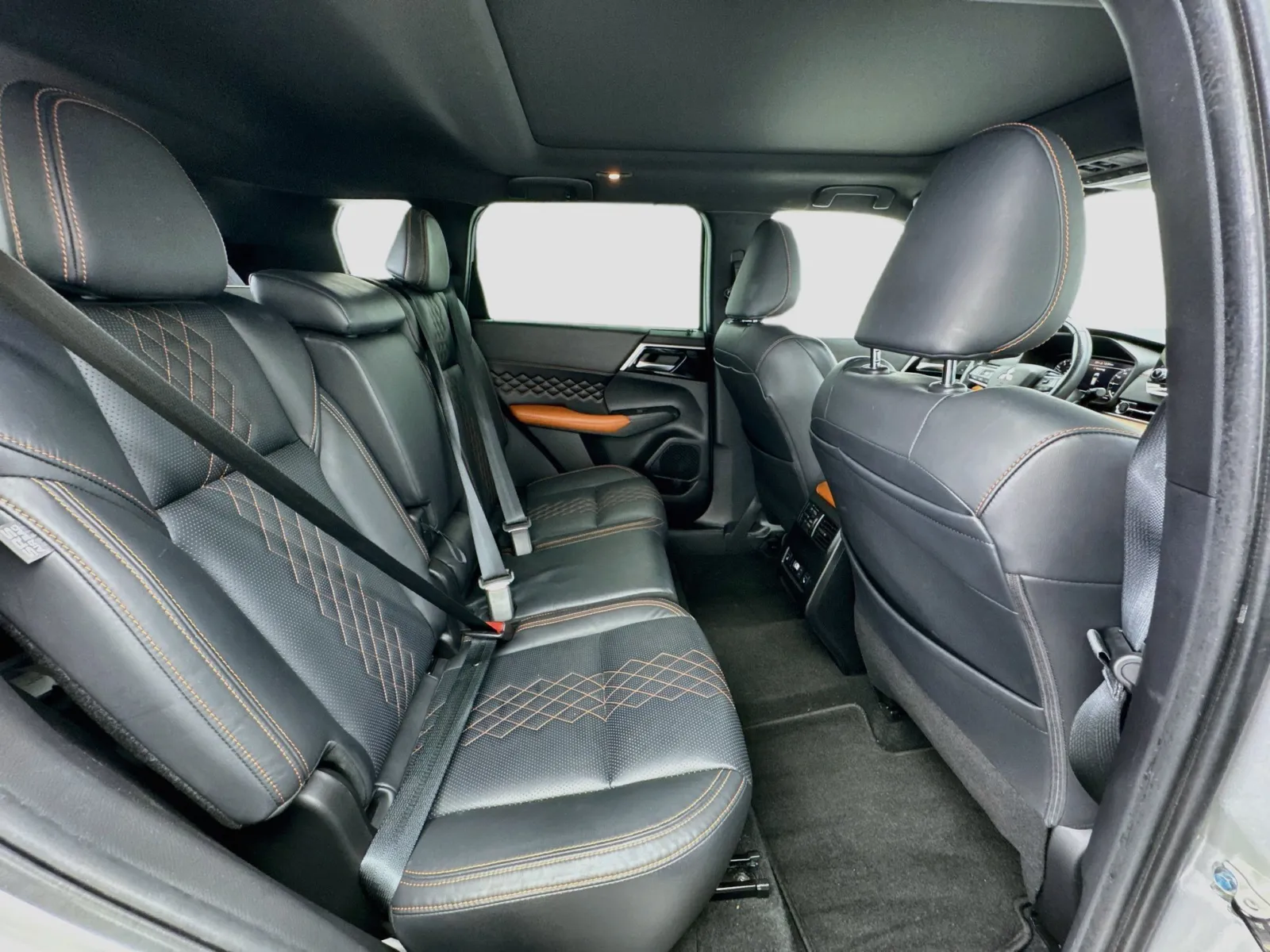 Mitsubishi Outlander photo 19