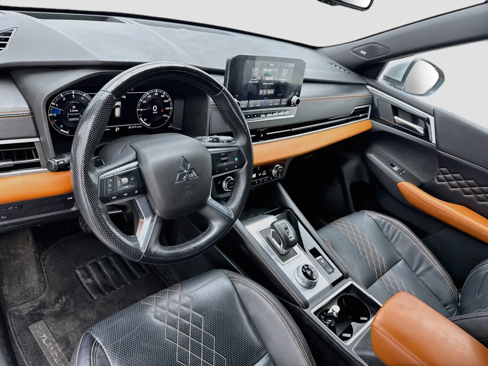 Mitsubishi Outlander photo 7
