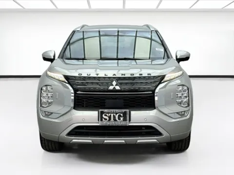 Photos of 2022 Mitsubishi Outlander SEL for sale in Bellflower, CA at STG Bellflower