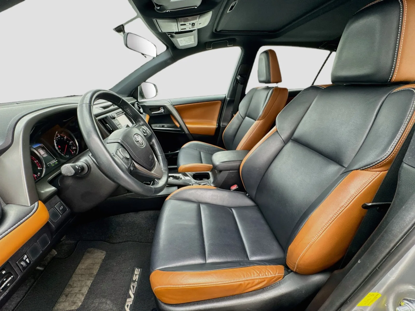 Toyota RAV4 photo 13