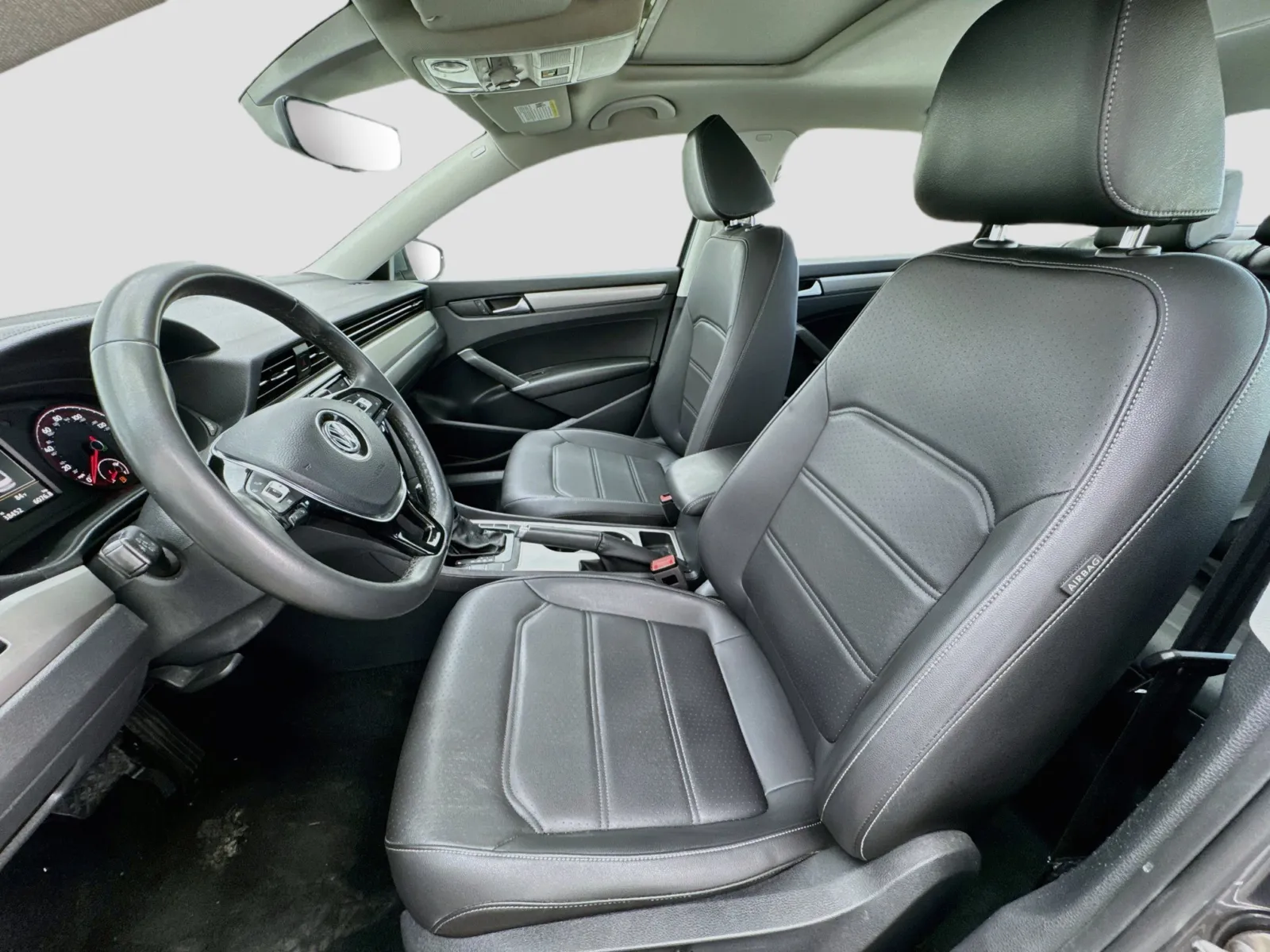 Volkswagen Passat photo 13