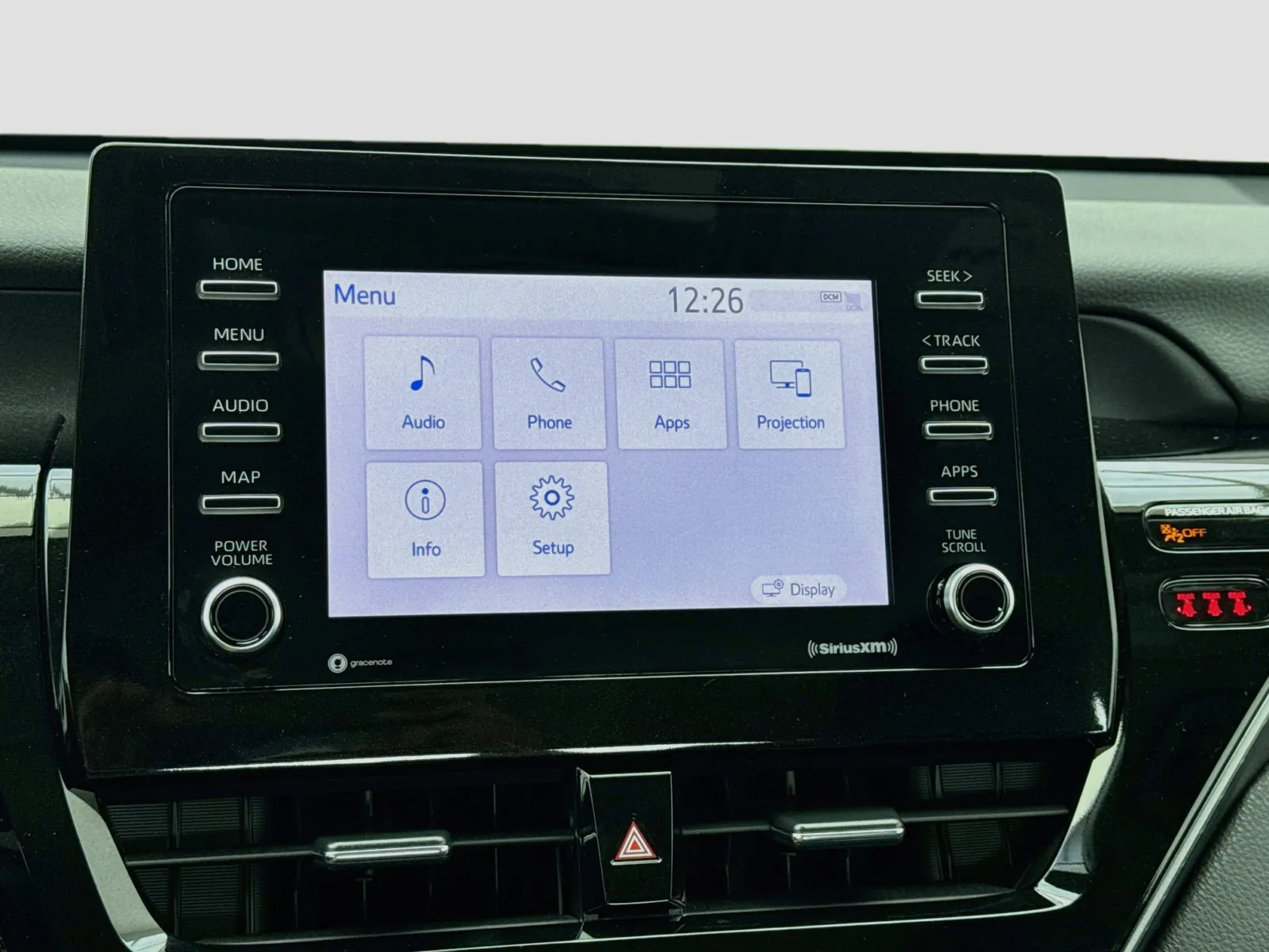 Toyota Camry photo 9