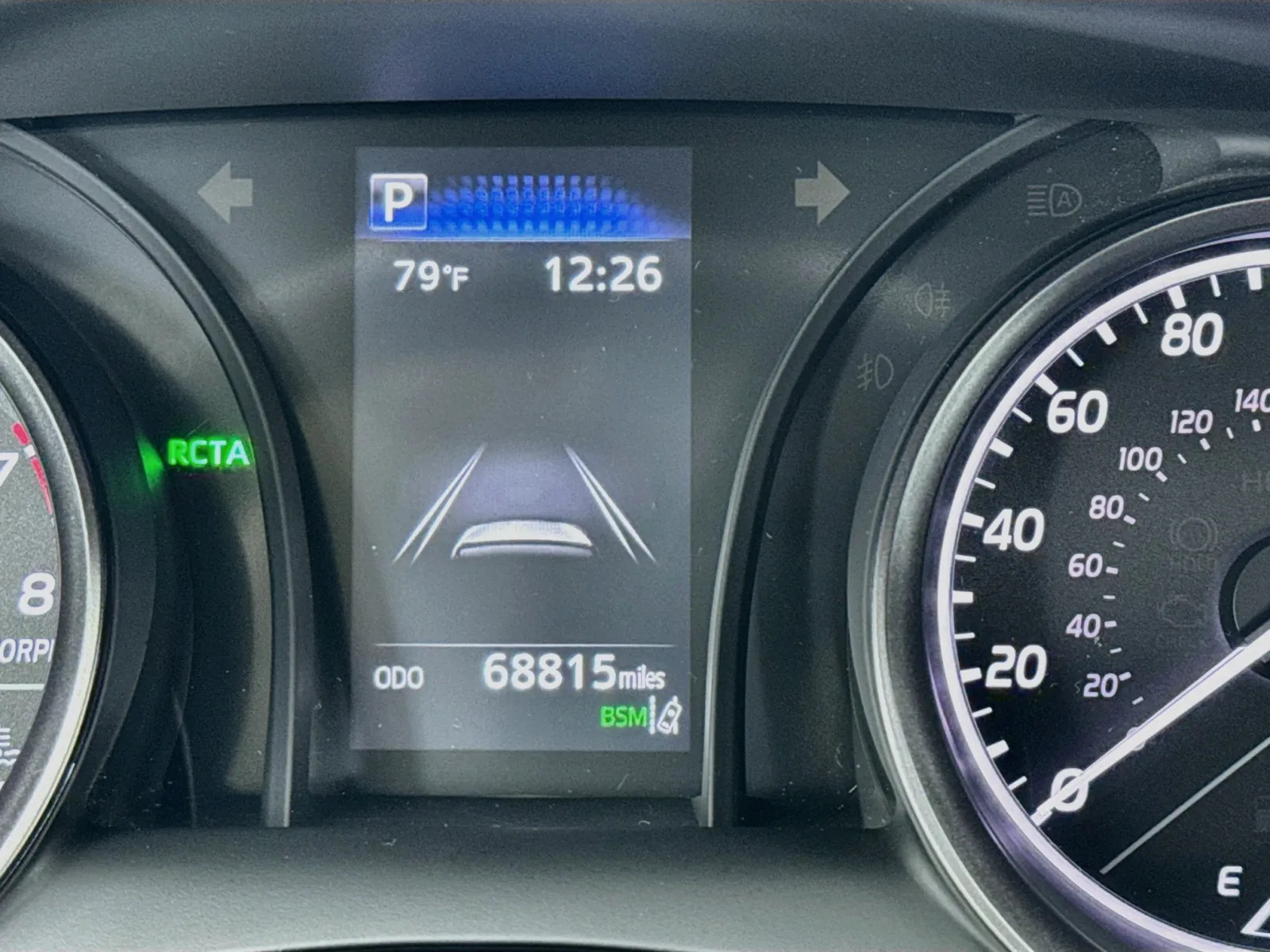 Toyota Camry photo 8