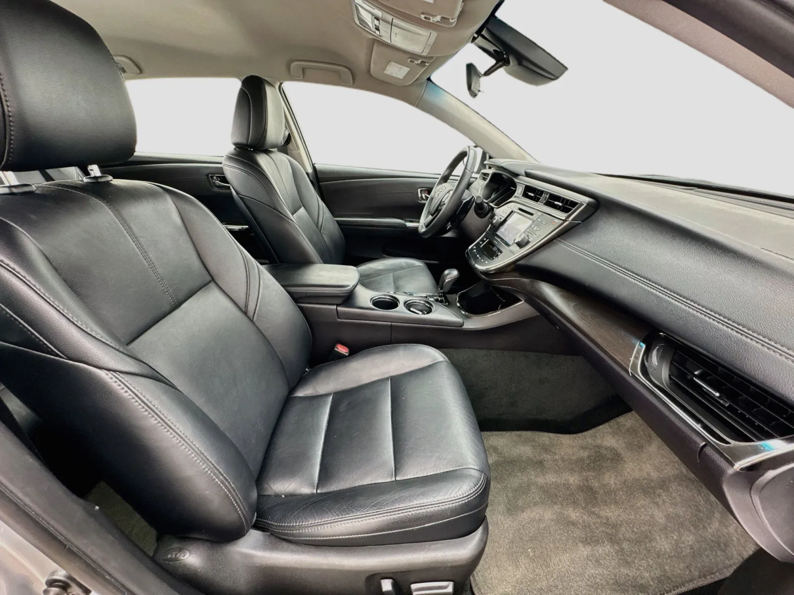 Toyota Avalon photo 19