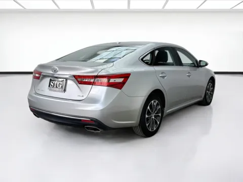 More photos of 2018 Toyota Avalon XLE at STG Bellflower, CA
