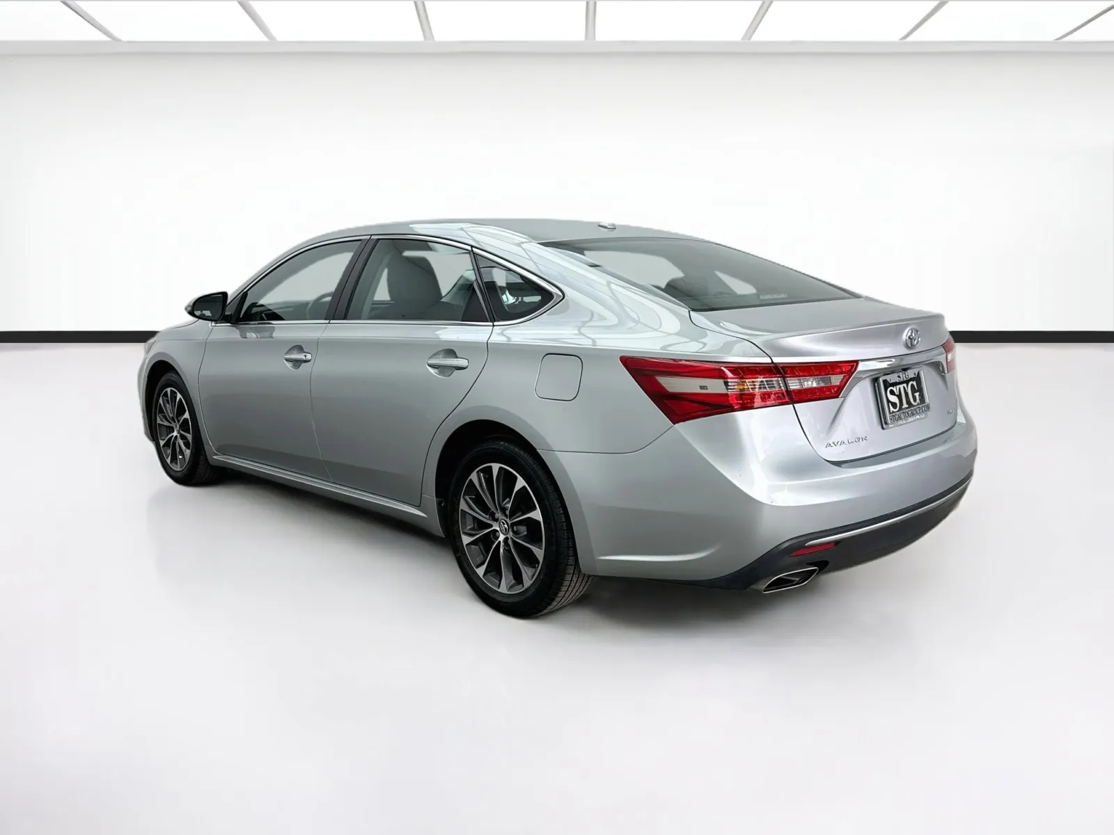 Toyota Avalon photo 6