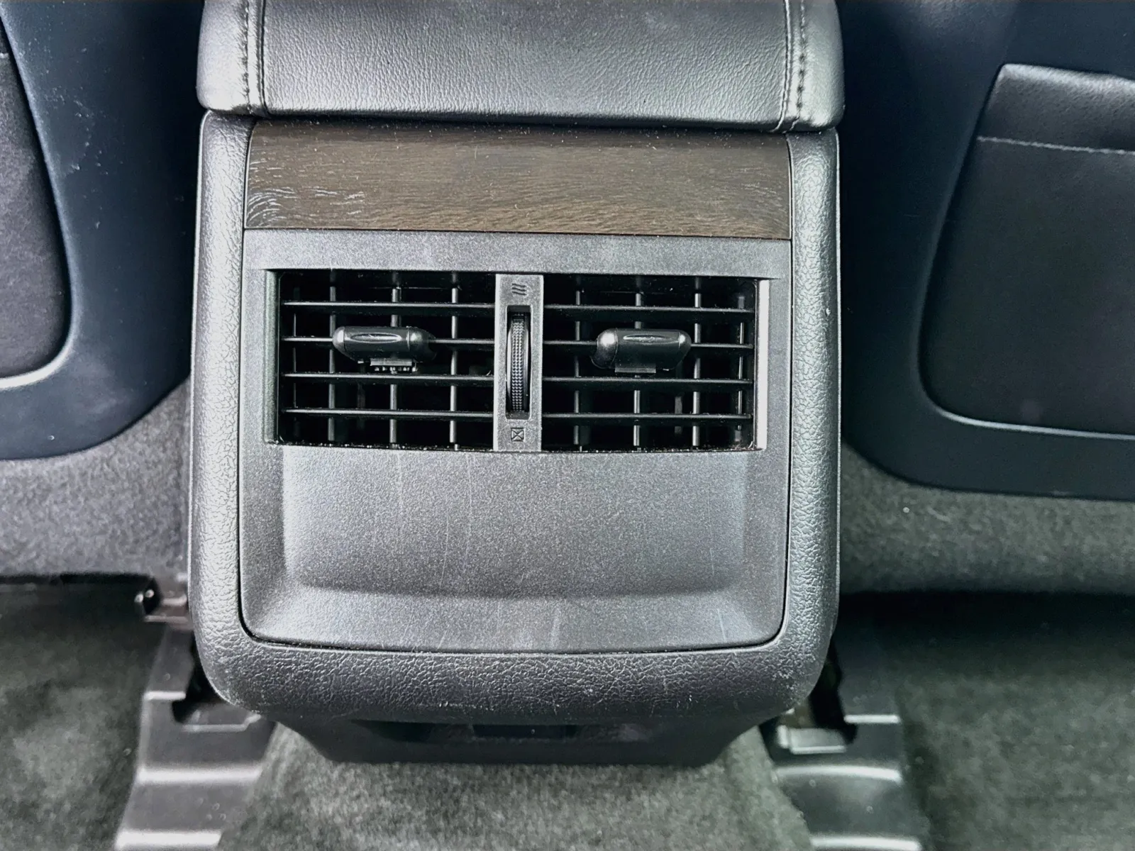 Toyota Avalon photo 16