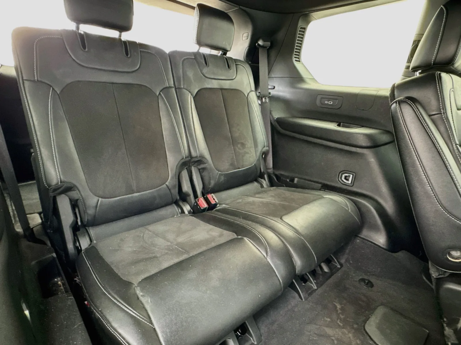 Jeep Grand Cherokee L photo 19