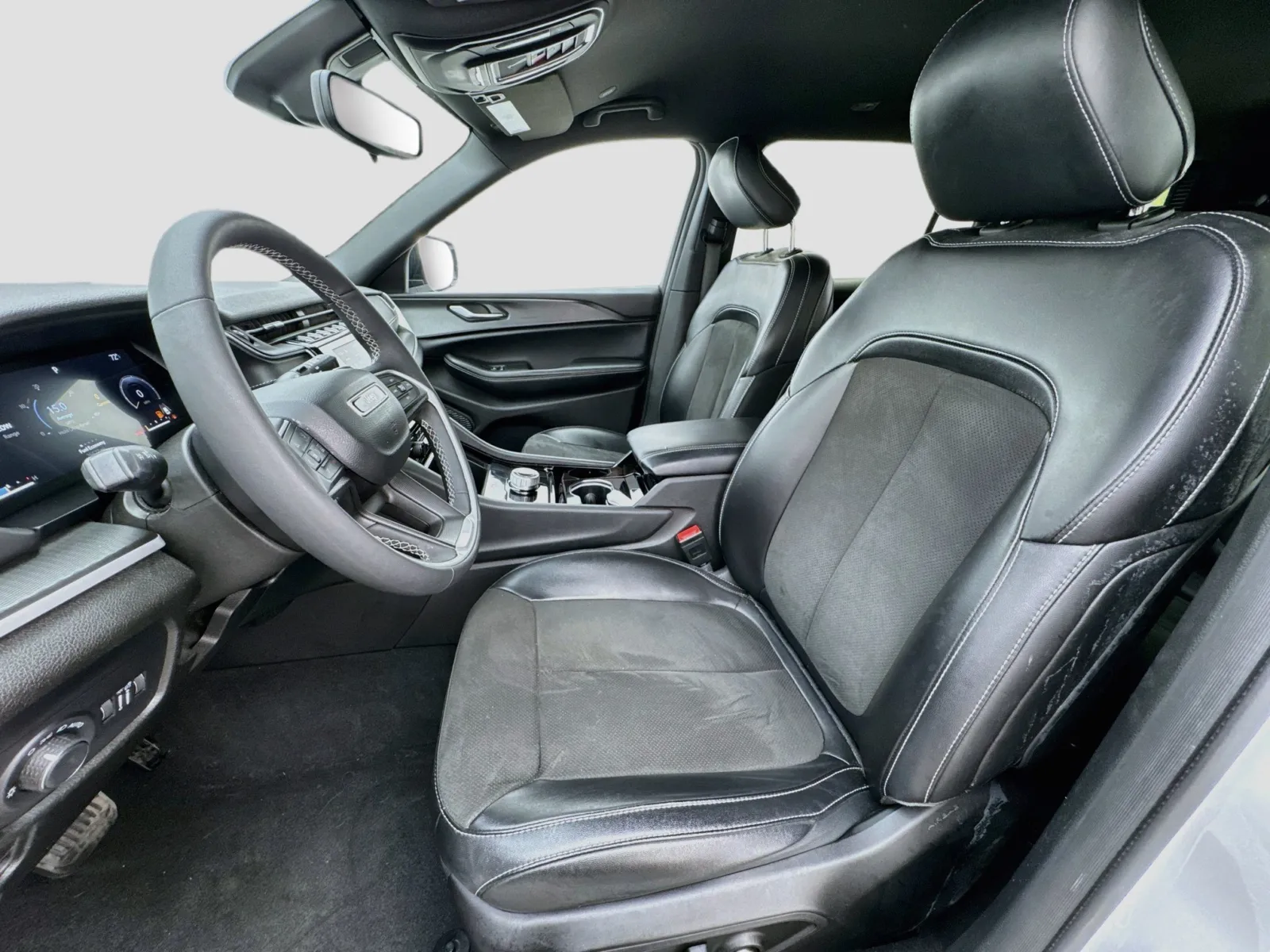 Jeep Grand Cherokee L photo 13