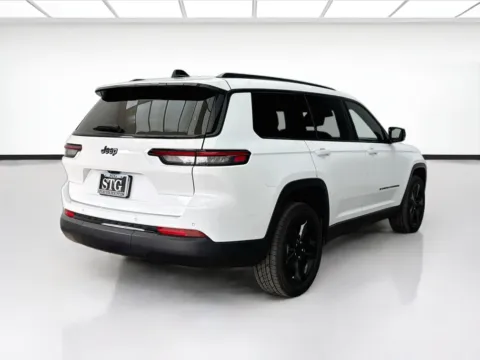 More photos of 2023 Jeep Grand Cherokee L Altitude at STG Bellflower, CA