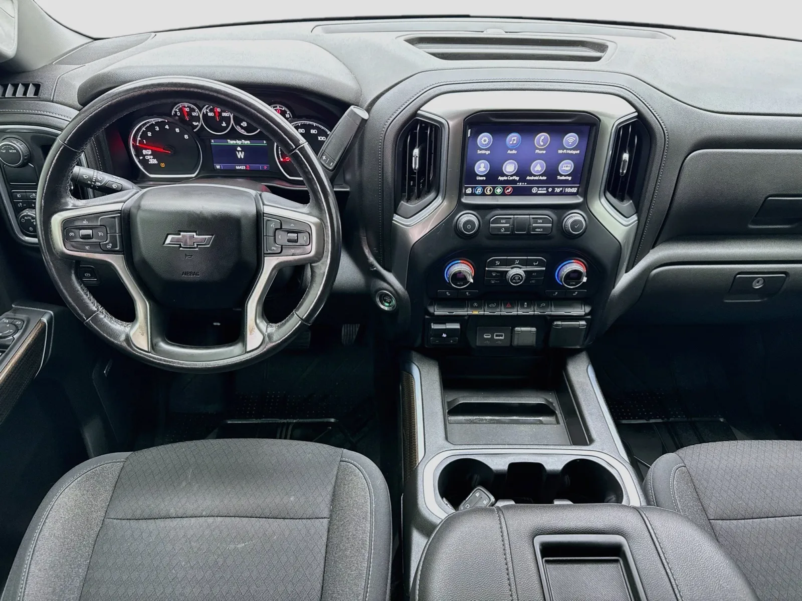 Chevrolet Silverado photo 14
