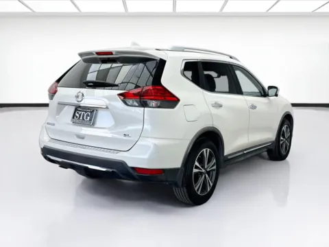 More photos of 2017 Nissan Rogue SL at STG Bellflower, CA
