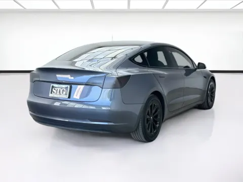 More photos of 2022 Tesla Model 3 Long Range at STG Bellflower, CA
