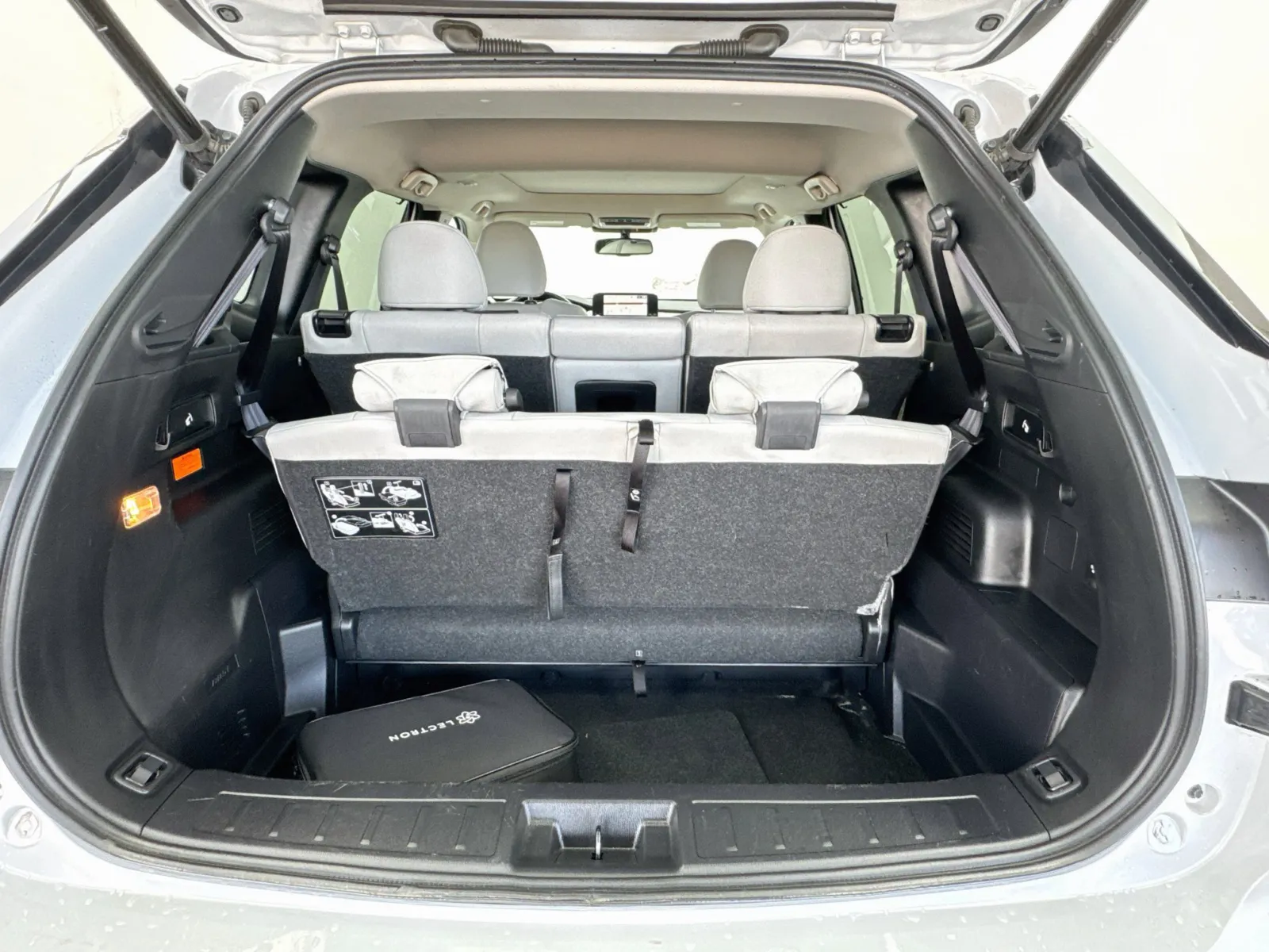 Mitsubishi Outlander photo 18