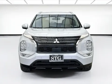 Photos of 2024 Mitsubishi Outlander Plug-In Hybrid SEL TOURING PACKAGE for sale in Bellflower, CA at STG Bellflower