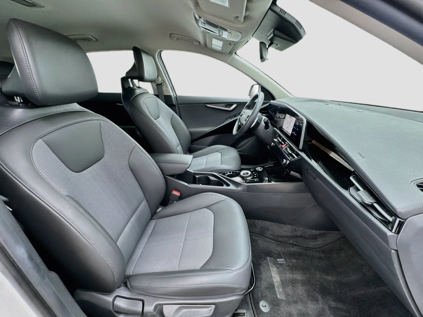 Kia Niro photo 19