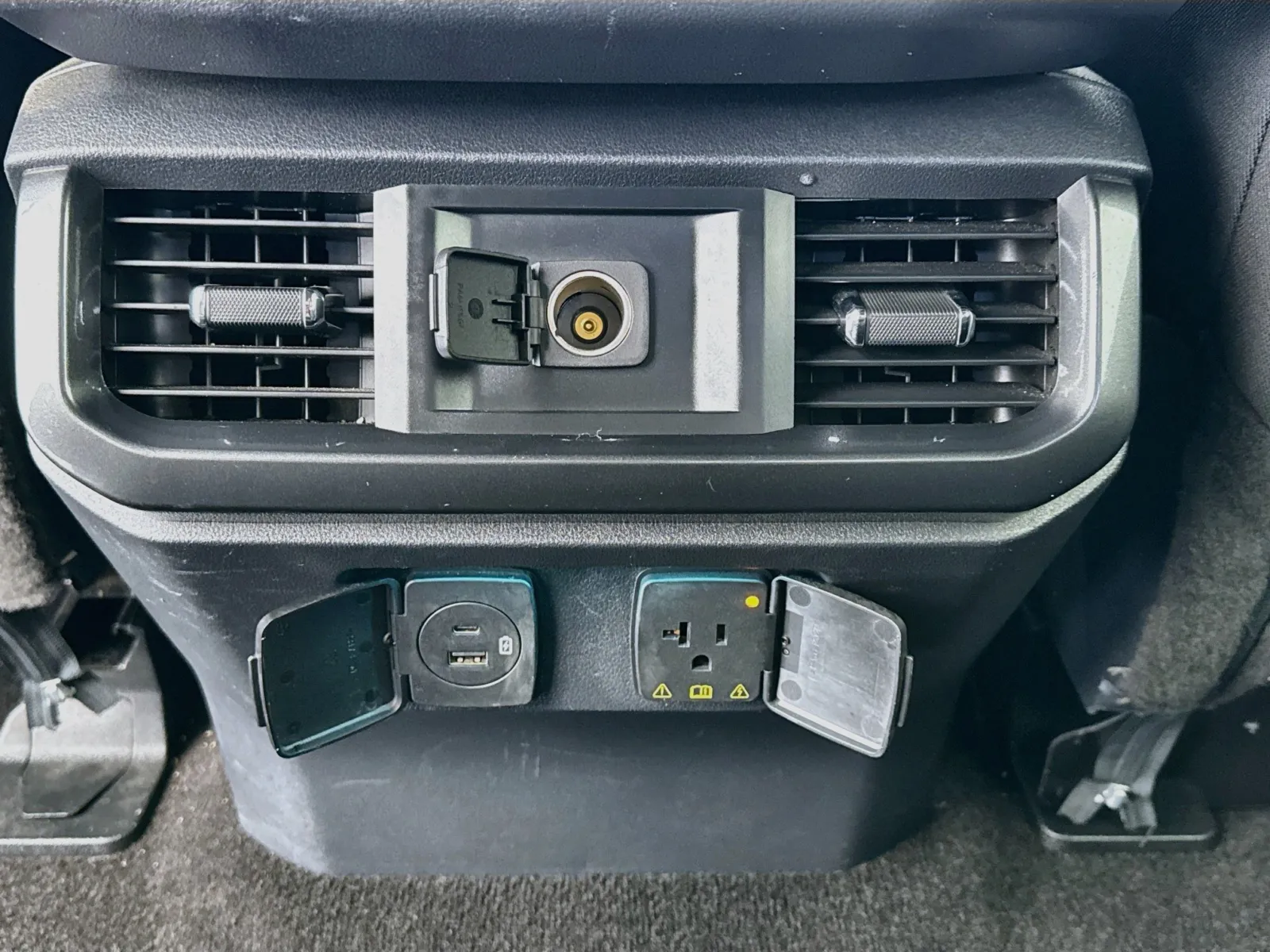 Ford F-150 photo 16