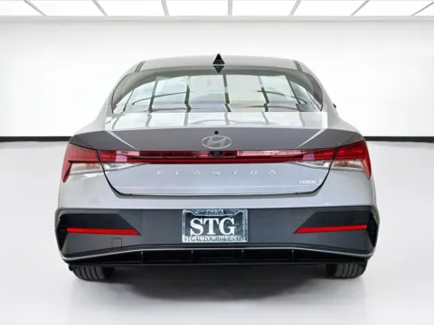 More photos of 2025 Hyundai Elantra Hybrid Blue at STG Bellflower, CA