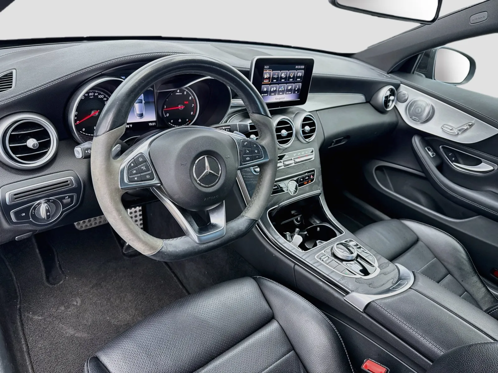 Mercedes-Benz C-Class photo 7