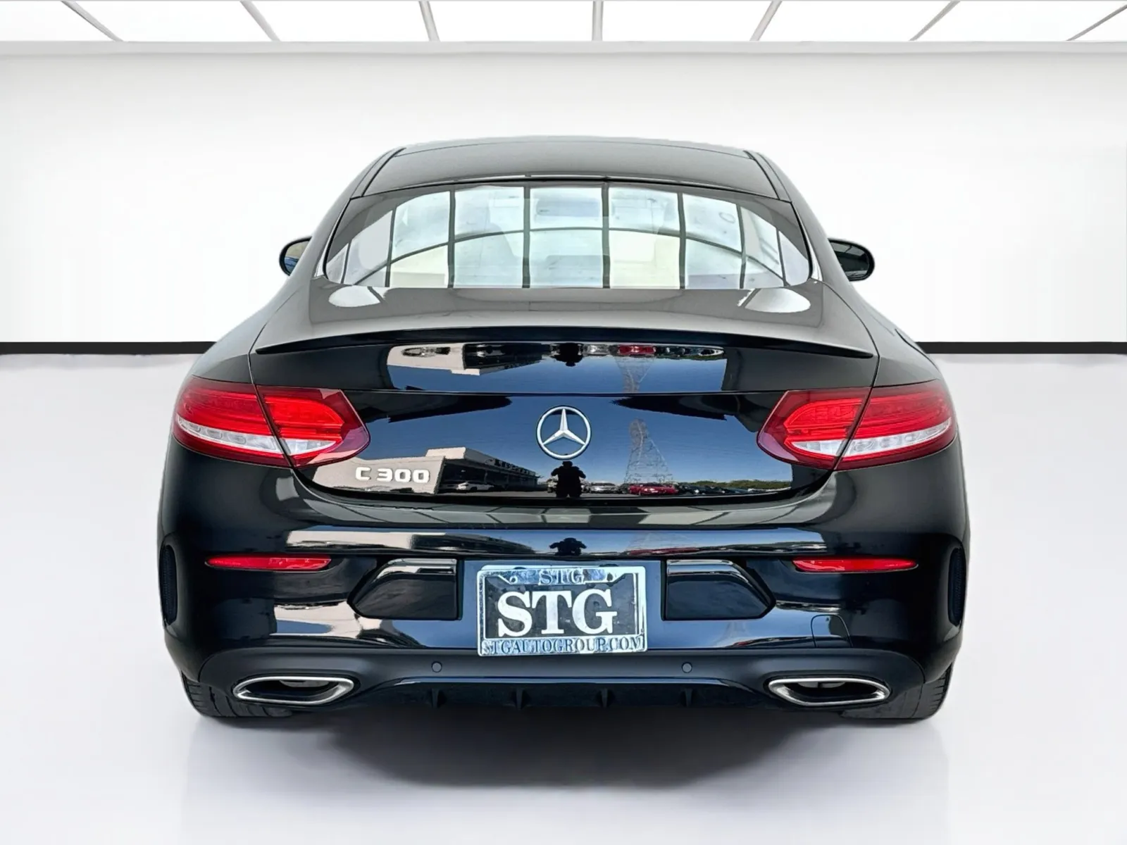 Mercedes-Benz C-Class photo 5