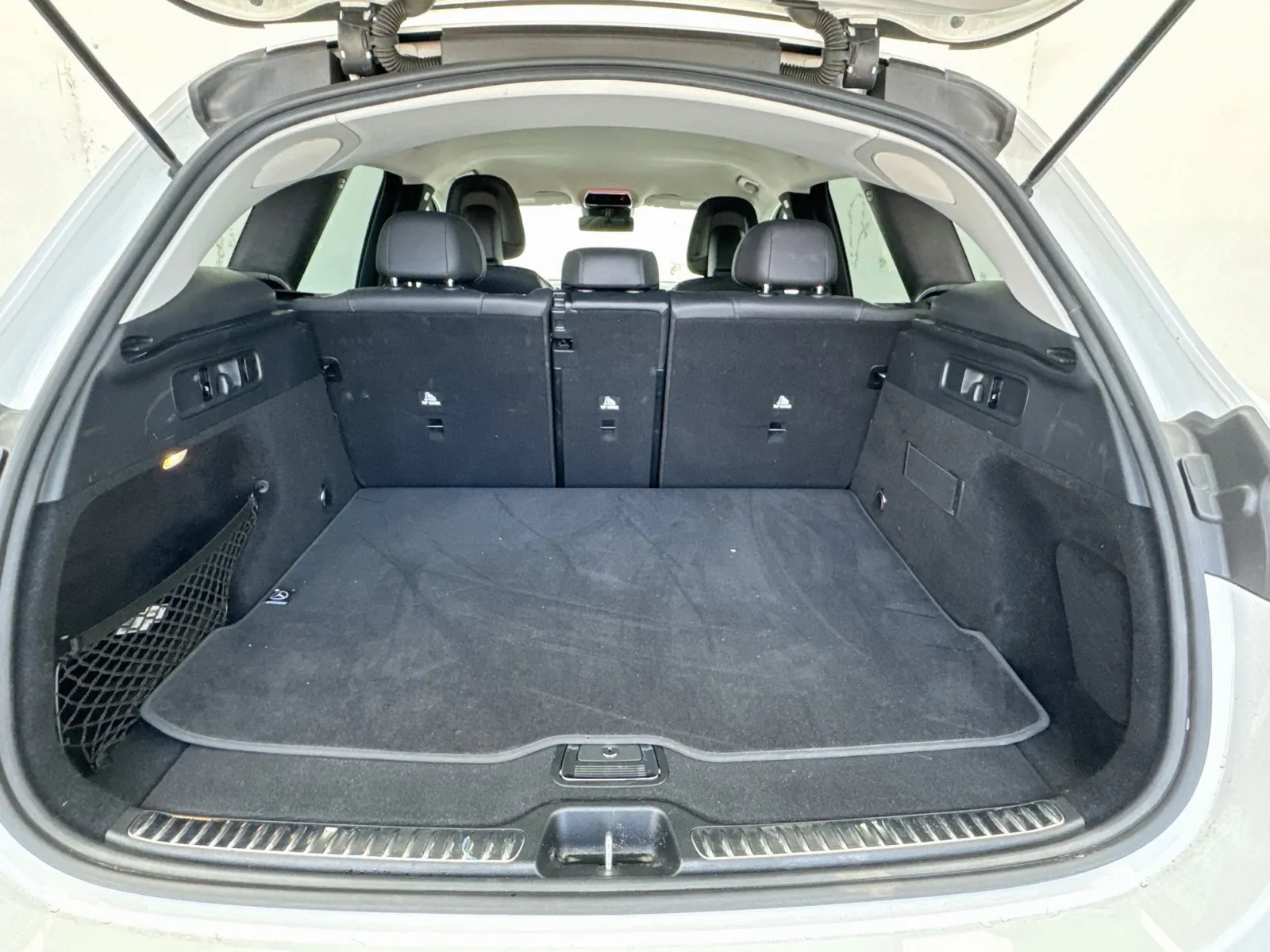 Mercedes-Benz GLC photo 17