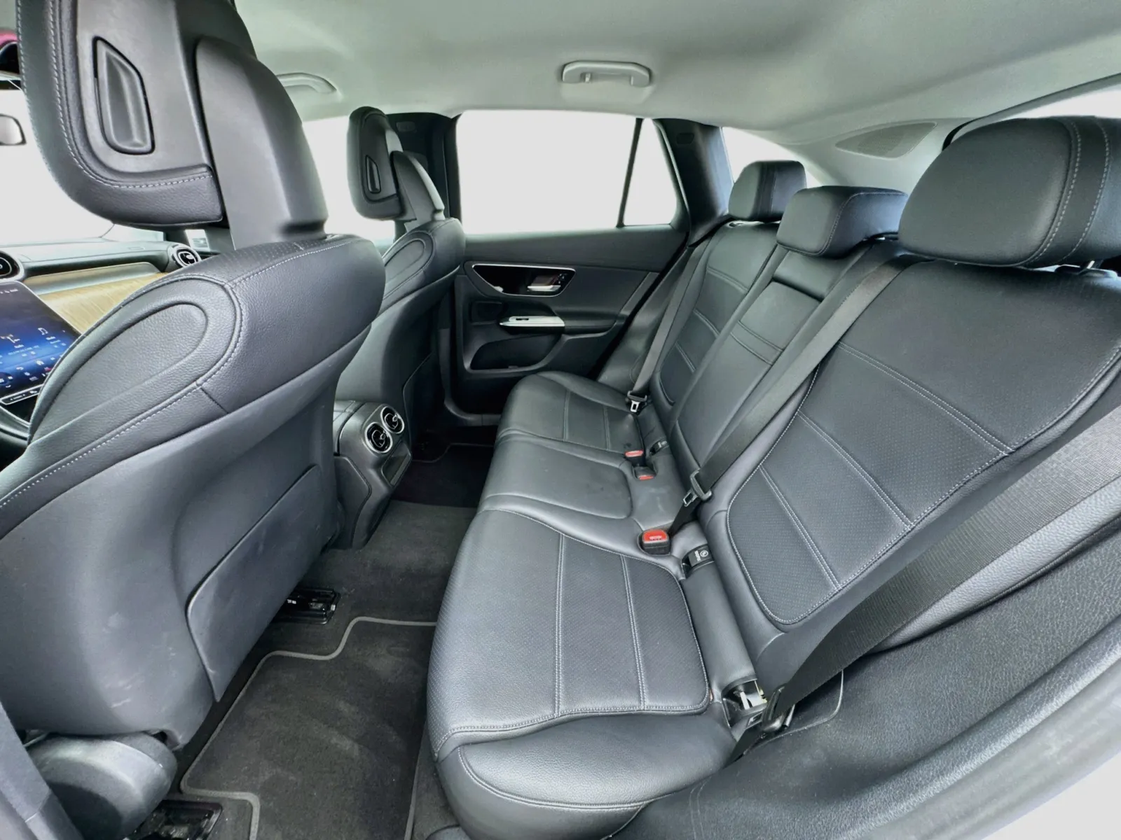 Mercedes-Benz GLC photo 15