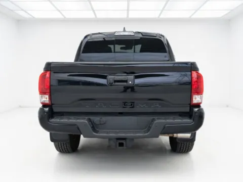 More photos of 2022 Toyota Tacoma TRD Off Road at STG Bellflower, CA