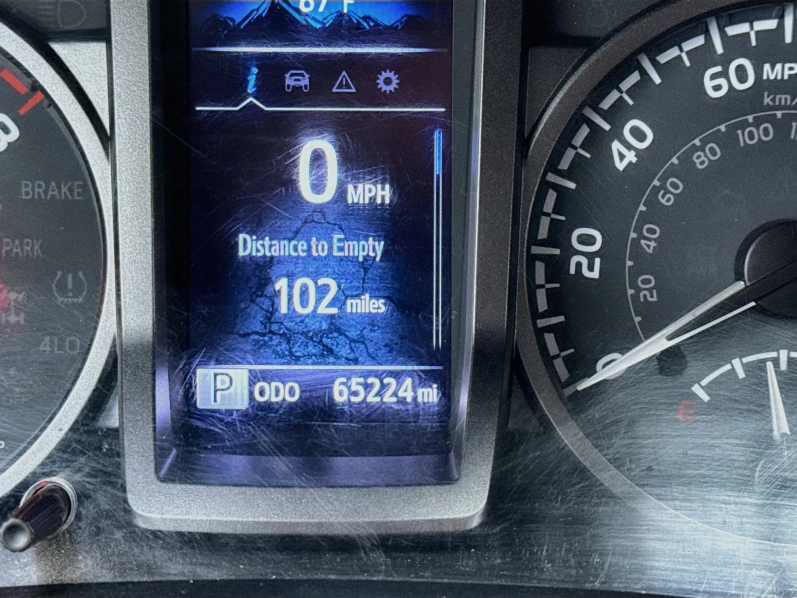 Toyota Tacoma photo 8