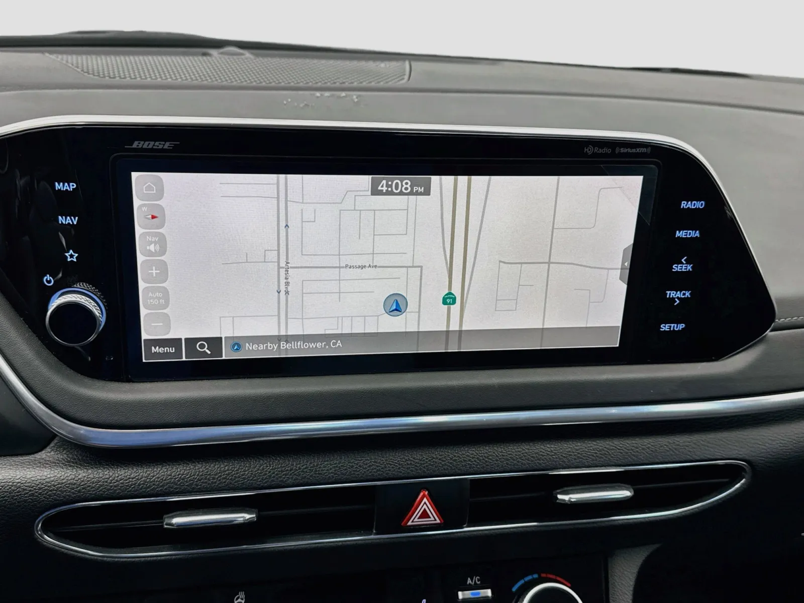 Hyundai Sonata photo 9