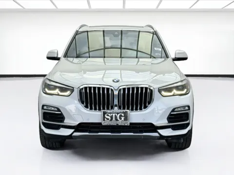 Photos of 2021 BMW X5 sDrive40i for sale in Bellflower, CA at STG Bellflower