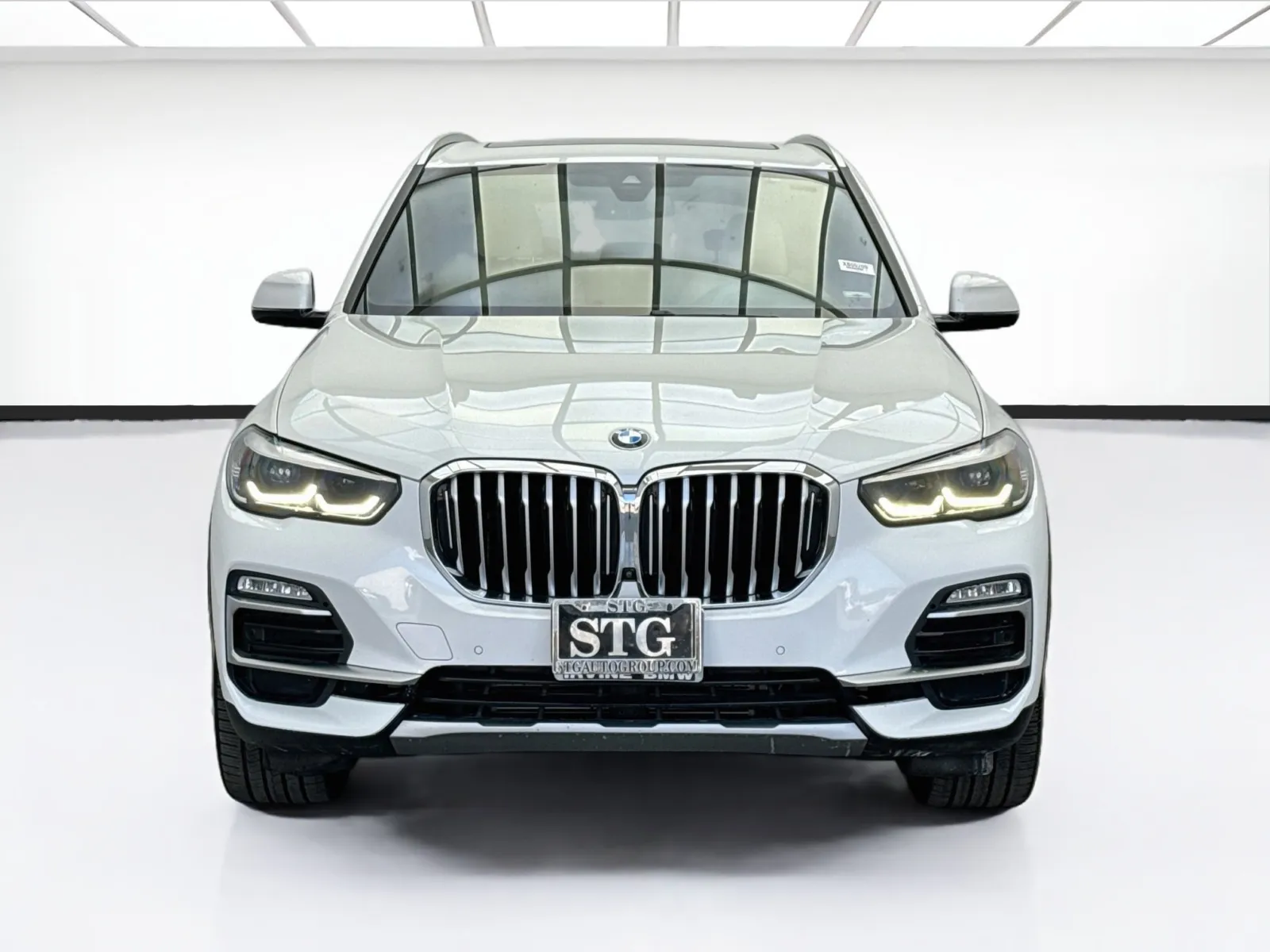 BMW X5 photo 2