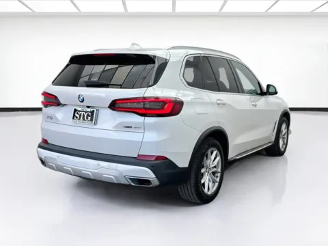 More photos of 2021 BMW X5 sDrive40i at STG Bellflower, CA