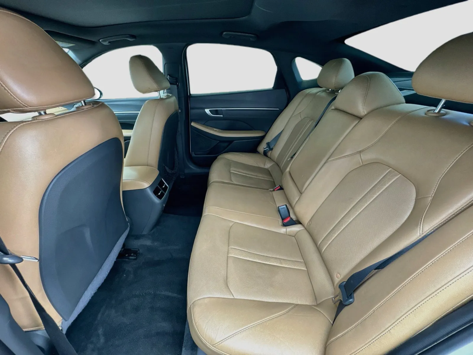 Hyundai Sonata photo 16