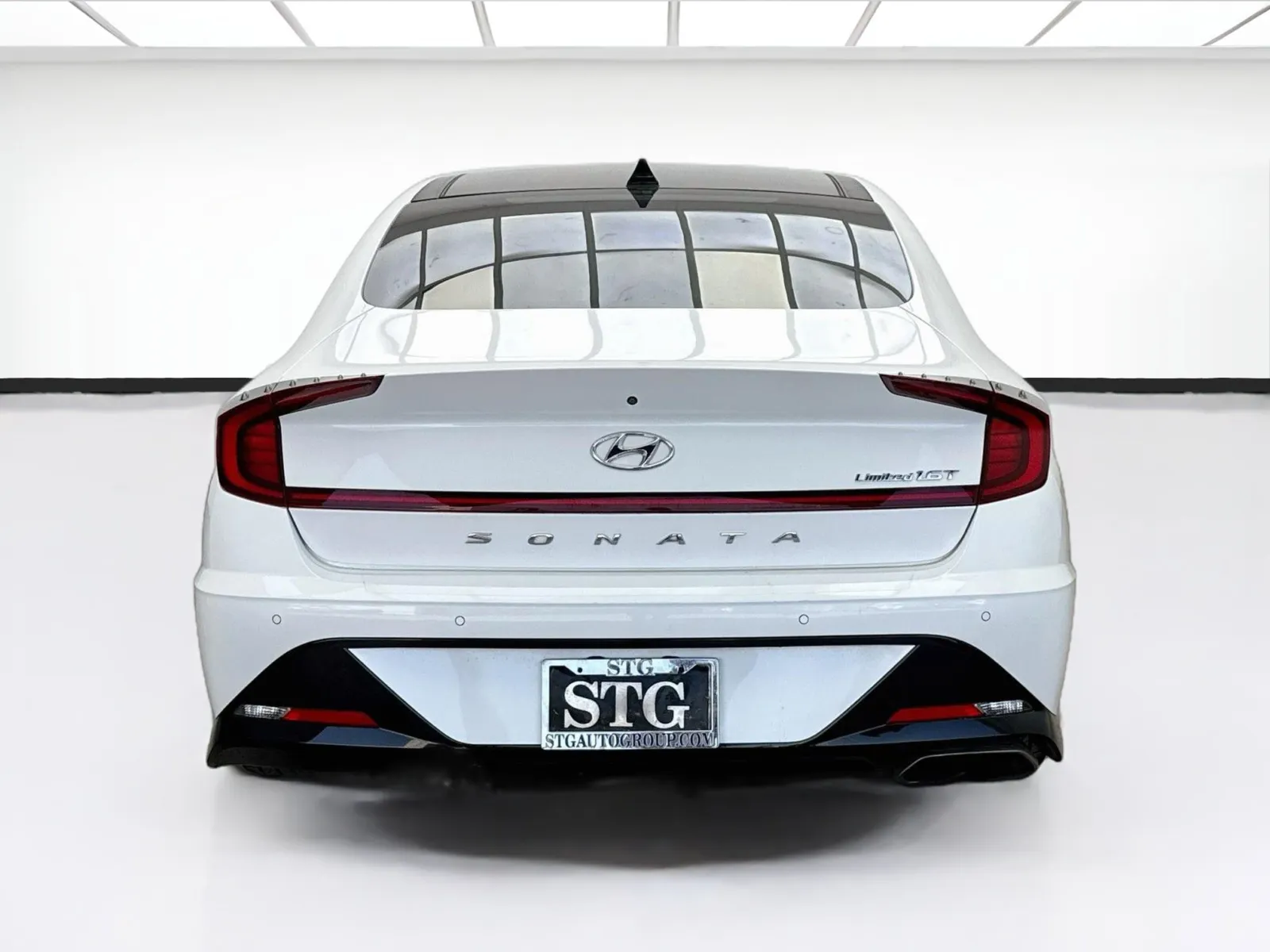 Hyundai Sonata photo 5