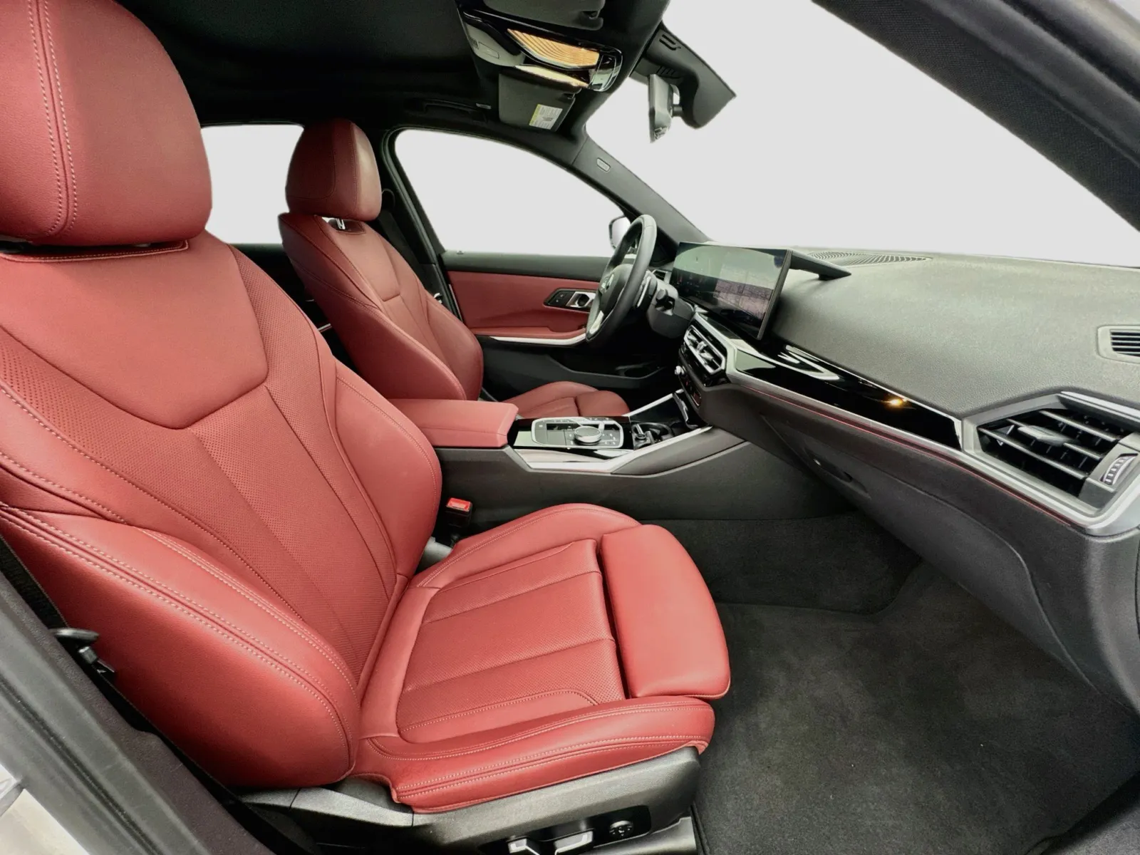BMW 3 Series photo 20