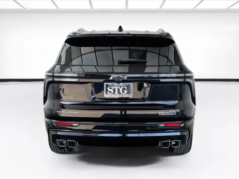 More photos of 2025 Chevrolet Traverse High Country at STG Bellflower, CA