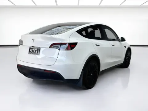 More photos of 2023 Tesla Model Y Long Range at STG Bellflower, CA