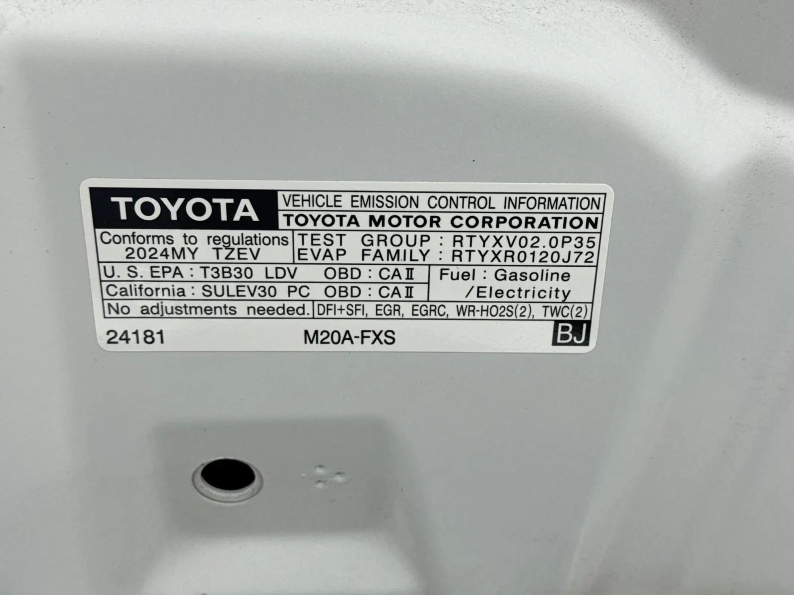 Toyota Prius photo 20