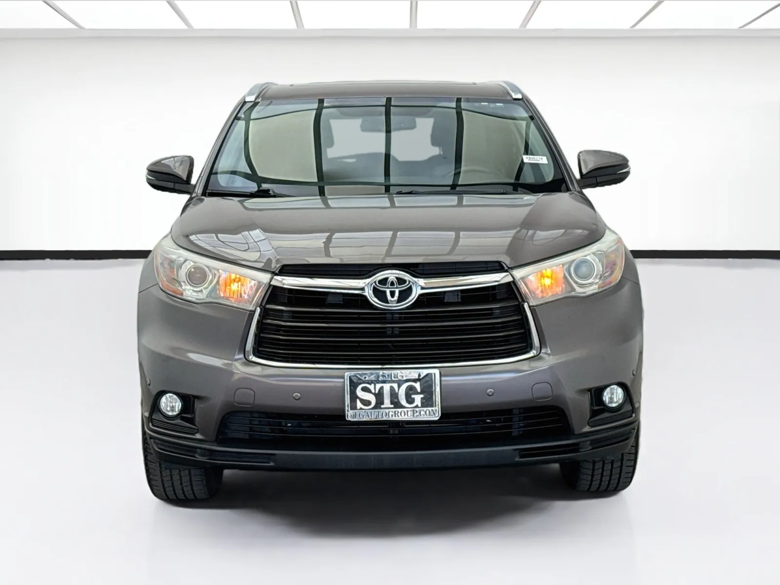 Toyota Highlander photo 2