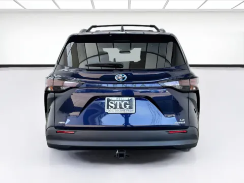 More photos of 2023 Toyota Sienna LE 8 Passenger at STG Bellflower, CA