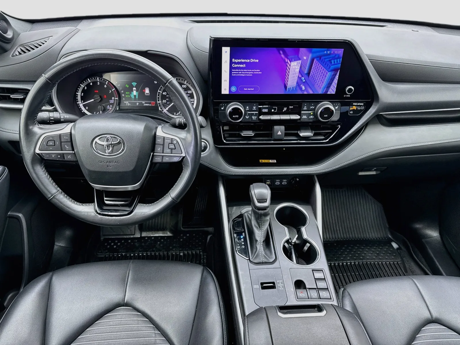 Toyota Highlander photo 15