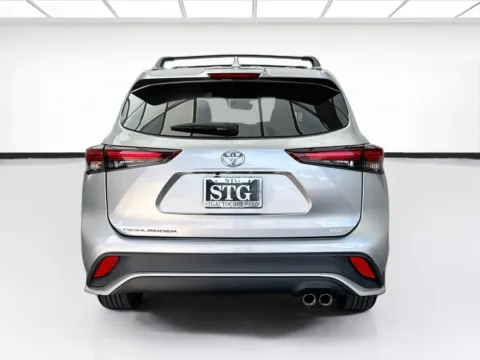 More photos of 2024 Toyota Highlander XSE at STG Bellflower, CA