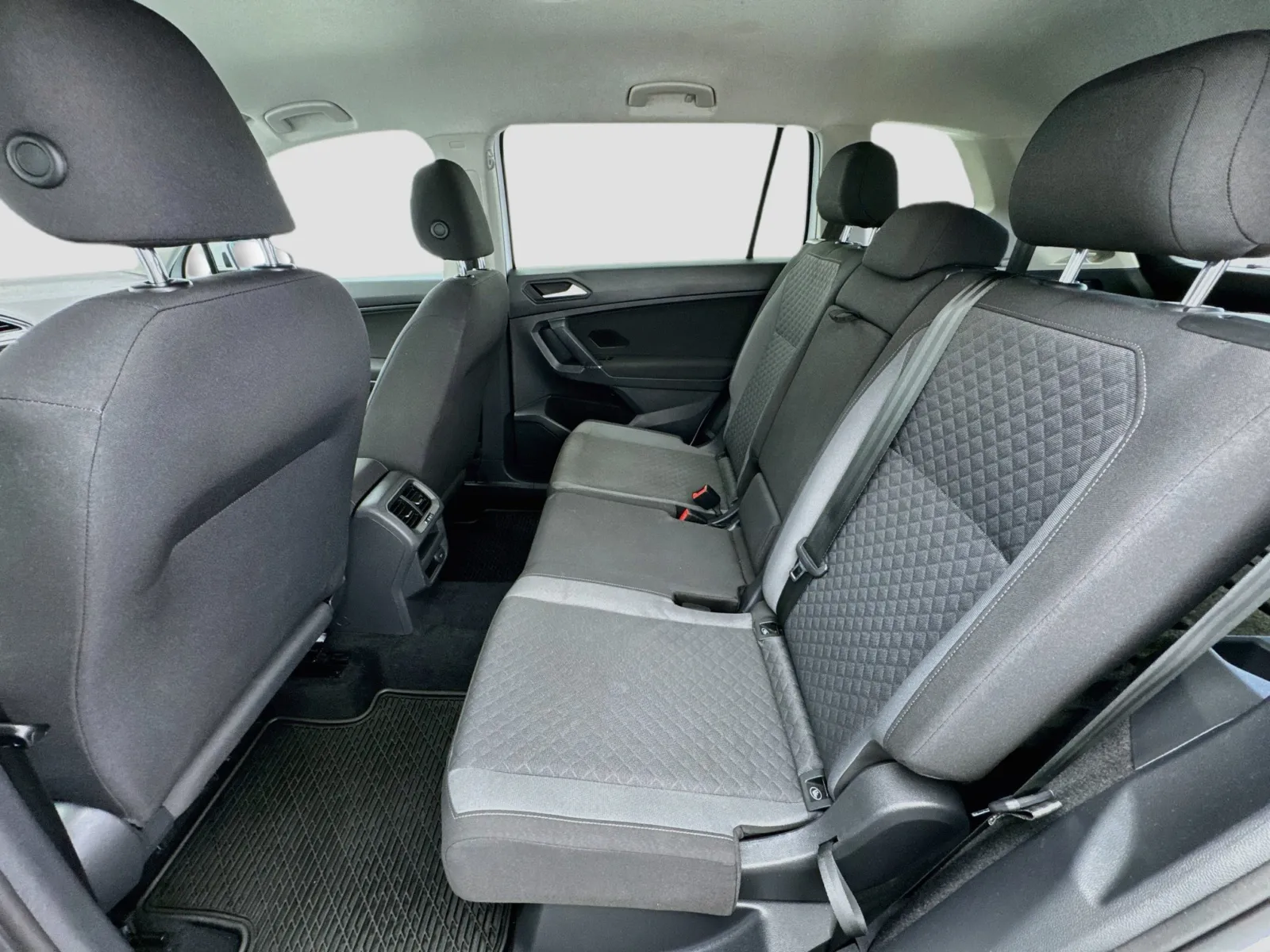 Volkswagen Tiguan photo 15