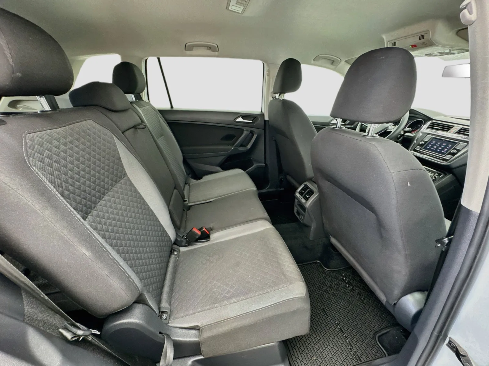Volkswagen Tiguan photo 18