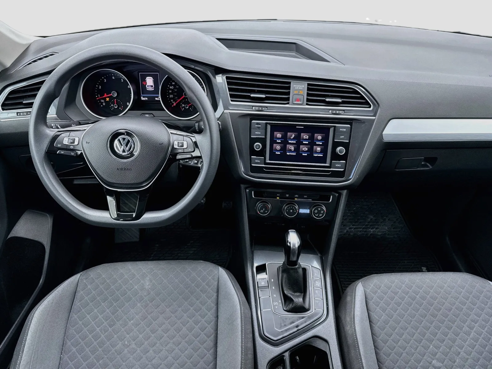Volkswagen Tiguan photo 14