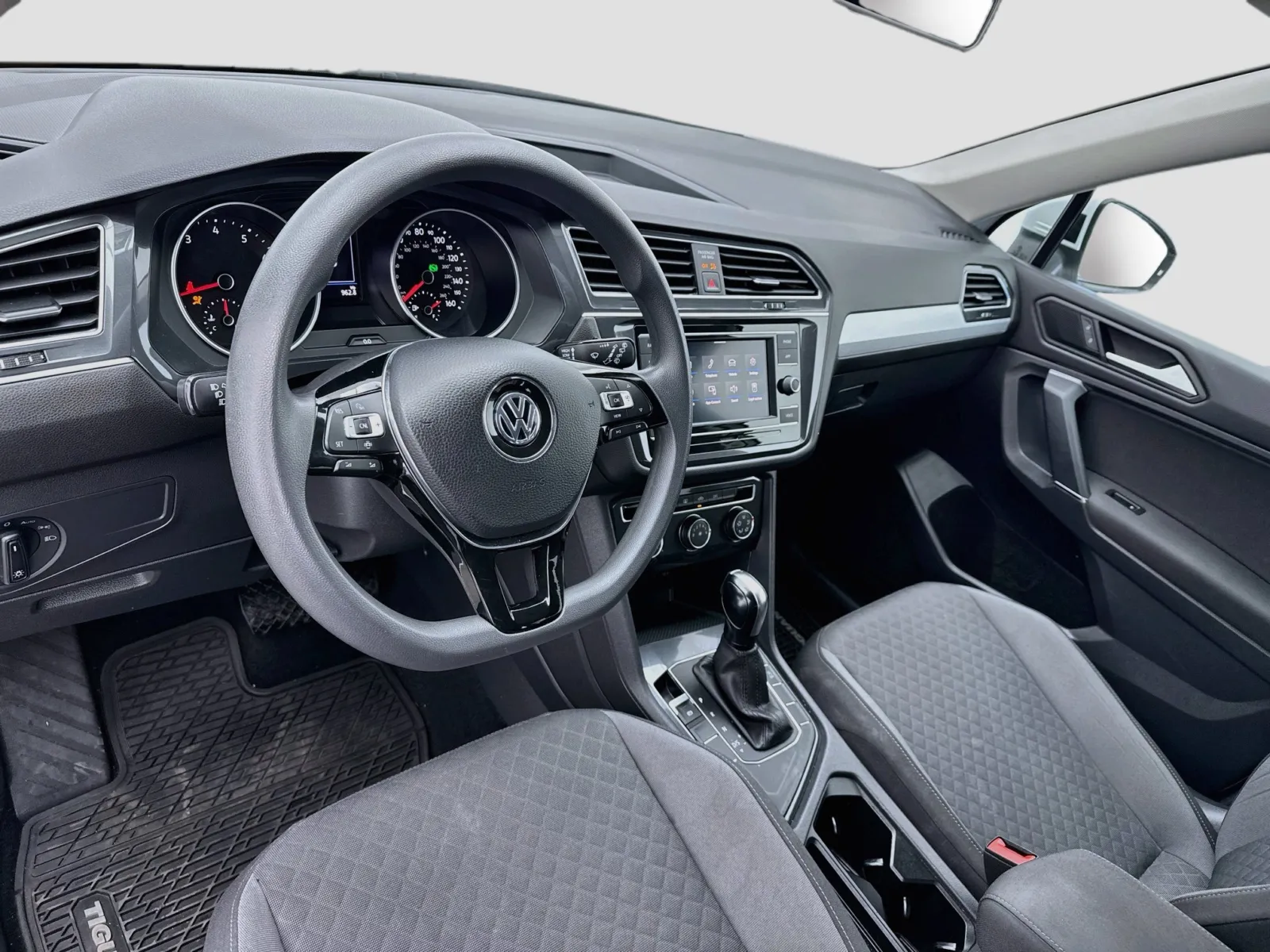 Volkswagen Tiguan photo 7
