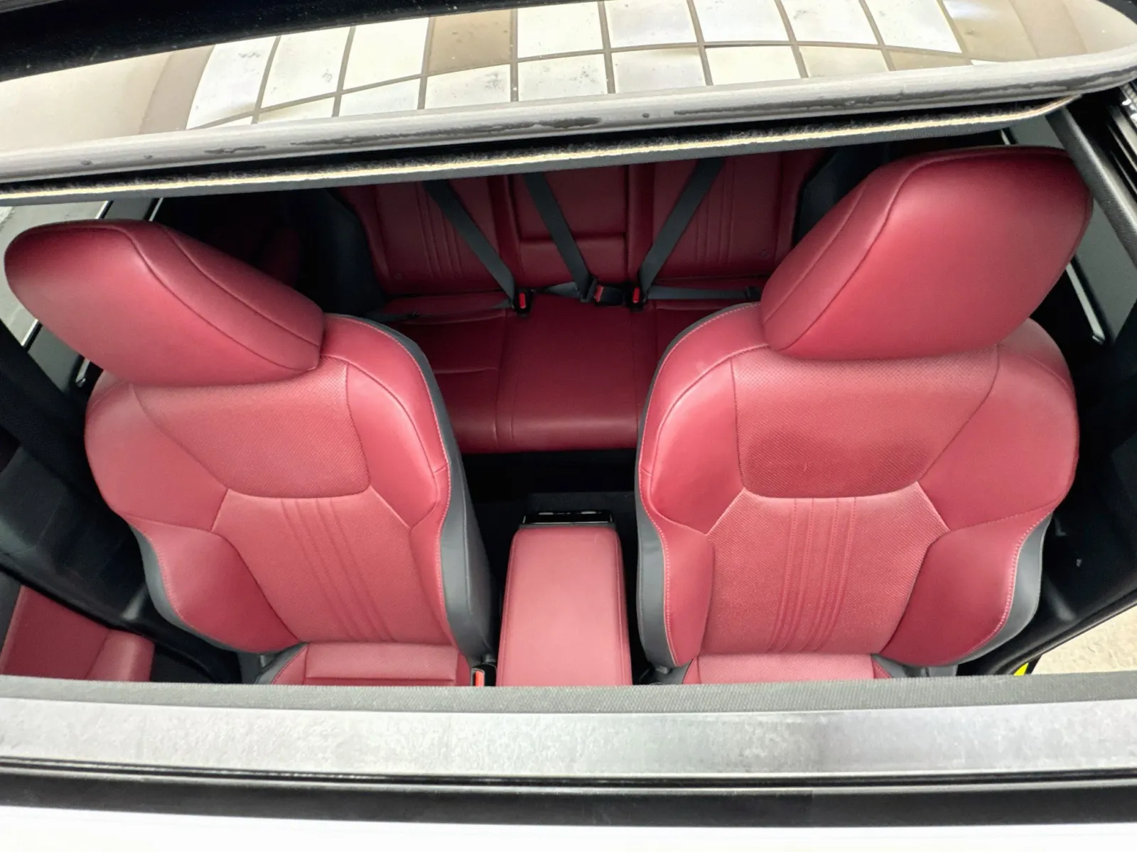 Lexus NX photo 14