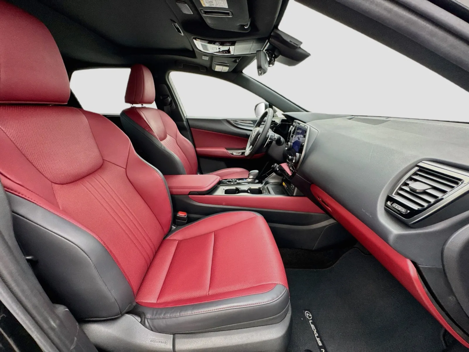 Lexus NX photo 20