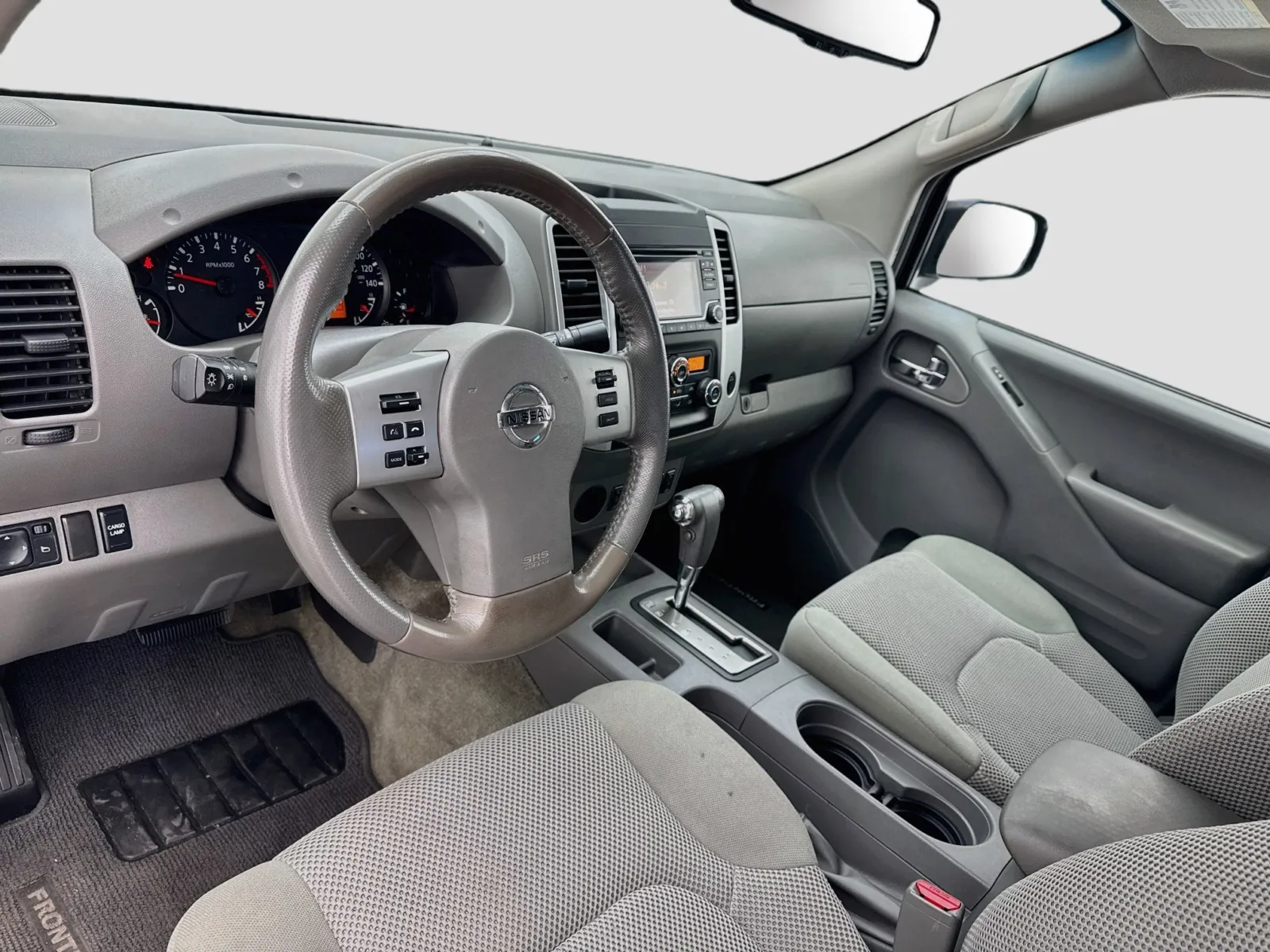 Nissan Frontier photo 7